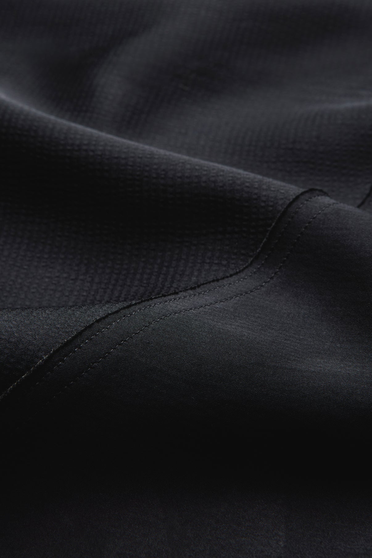 TOP LYA BLACK vue 6